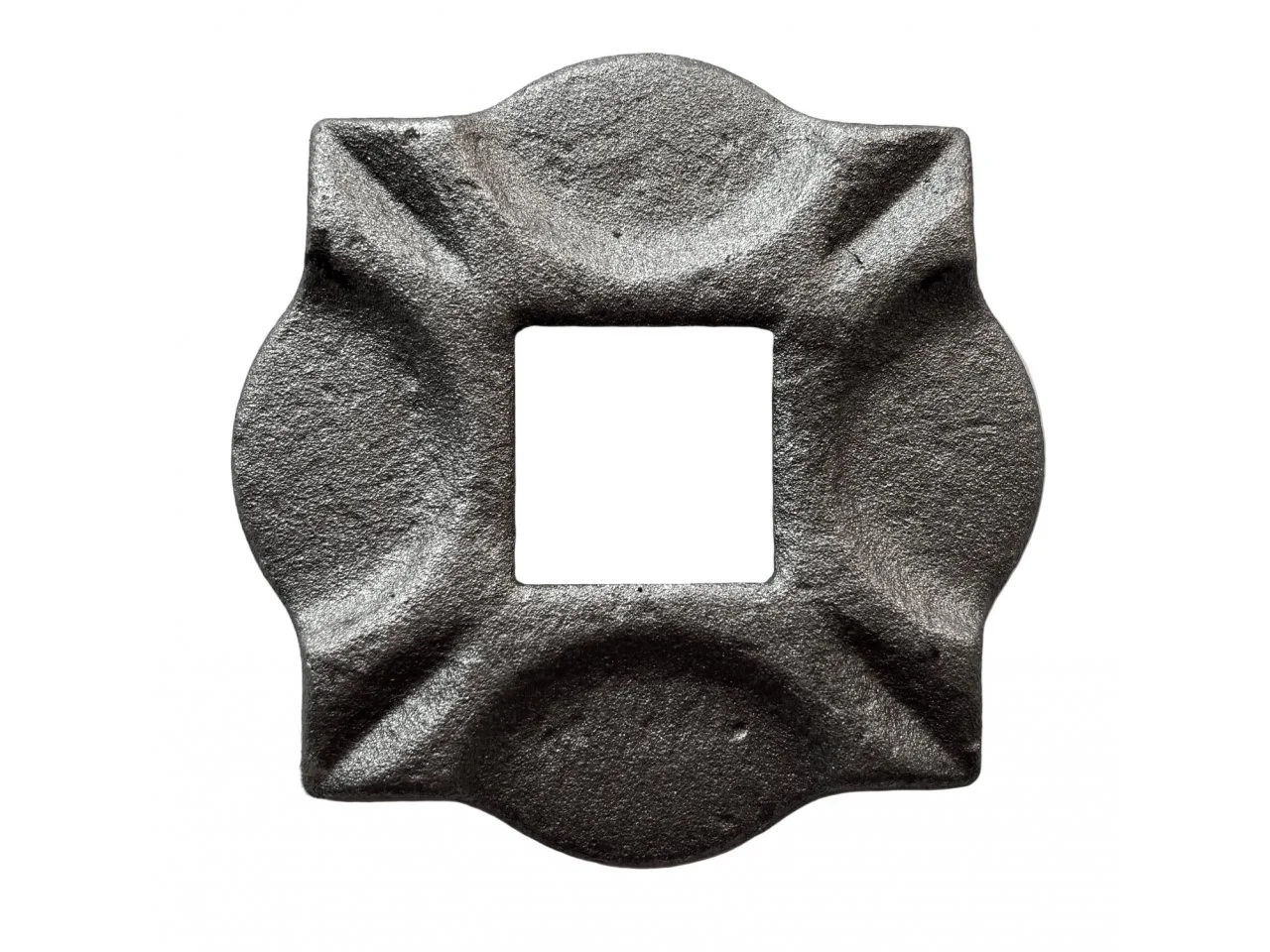 Maskownica staliwo kuta 100x100 mm otwór 30x30 mm