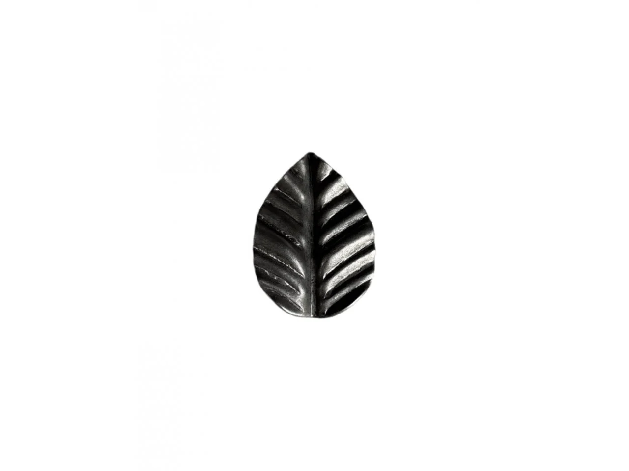Metalowy liść roża maly 50x40 mm
