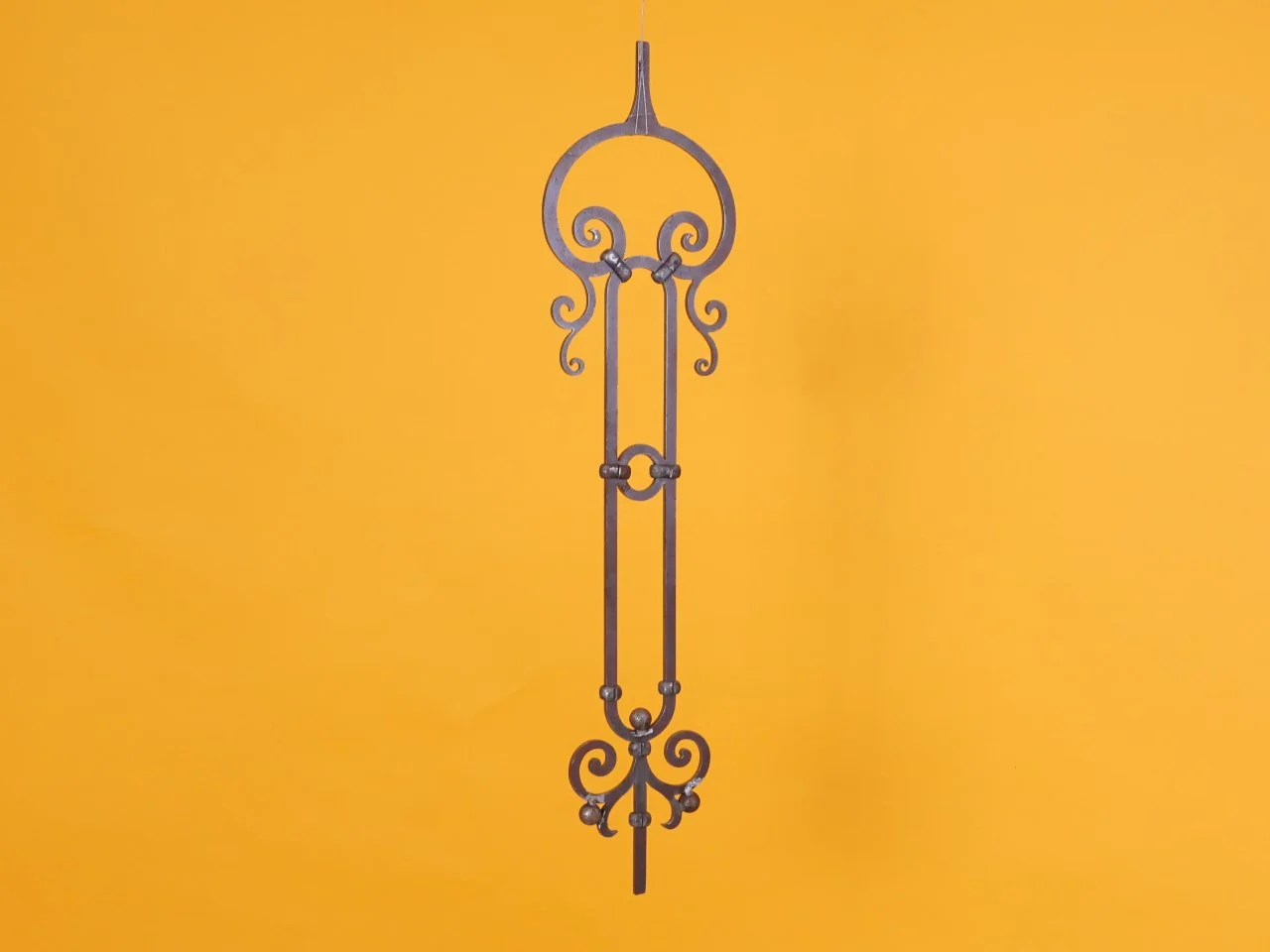 Wyrób kuty: Kuta sztacheta balustradowa ozdobna z różami 950 mm