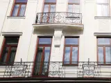 Wyrób kuty: Kuta Balustrada Balkonowa Klasyczna z Giętymi Elementami Dekoracyjnymi