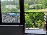 Wyrób kuty: Kuta Balustrada Balkonowa Stylizowana na Art Nouveau