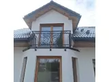 Wyrób kuty: Kuta Balustrada Balkonowa z Ornamentem Secesyjnym
