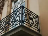Wyrób kuty: Kuta Balustrada Balkonowa z Ornamentyką Barokową