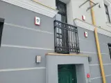 Wyrób kuty: Kuta Balustrada Balkonowa Zewnętrzna o Wzornictwie Klasycznym