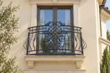 Kuta balustrada francuska ornamentalna typu juliet, model BKZ29 — aranżacja w nowej przestrzeni. Wizualizacja AI.