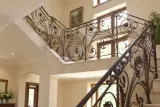 Kuta balustrada schodowa wewnętrzna secesyjna, model BKW22 — aranżacja w nowej przestrzeni. Wizualizacja AI.