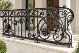 Kuta balustrada tarasowa w stylu secesyjnym, model sx14 — aranżacja w nowej przestrzeni. Wizualizacja AI.