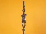 Wyrób kuty: Kuta sztacheta ozdobna z różą do balustrady 10 cm 950 mm