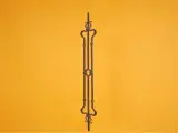 Wyrób kuty: Kuta tralka balustradowa ozdobna do schodów i tarasów 950 mm