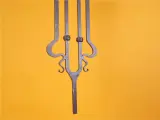 Wyrób kuty: Kuta tralka balustradowa ozdobna z rozetą 25 cm 950 mm