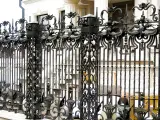 Wyrób kuty: Kute ogrodzenie metalowe w stylu neobarokowym