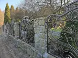 Wyrób kuty: Kute Przęsło Ogrodzeniowe Ozdobne, Stylizowane Rococo