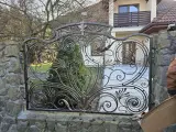 Wyrób kuty: Kute Przęsło Ogrodzeniowe Ozdobne, Stylizowane Rococo