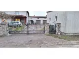 Wyrób kuty: Kute Przęsło Ogrodzeniowe ze Zwojami i Liśćmi