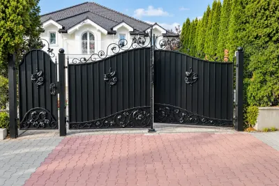 Reprezentacyjna kuta brama wjazdowa z ornamentyką kwiatową, model BU129 — odtworzone ujęcie oryginalne. Wizualizacja AI.