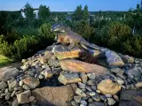 Wyrób kuty: Rzeźba Monumentalna Jaszczurka: Kuta Stal z Patynowaniem