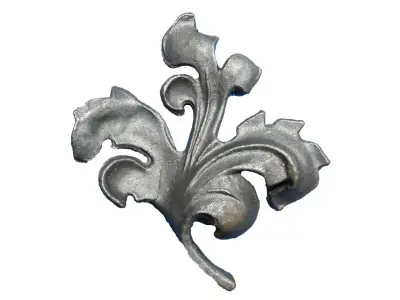 Wyrób kuty: Stalowy kuty liść ozdobny do bram i balustrad 155x140 mm