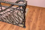 Wewnętrzna balustrada kuta z ornamentyką splątaną, model BKW18 — odtworzone ujęcie oryginalne. Wizualizacja AI.