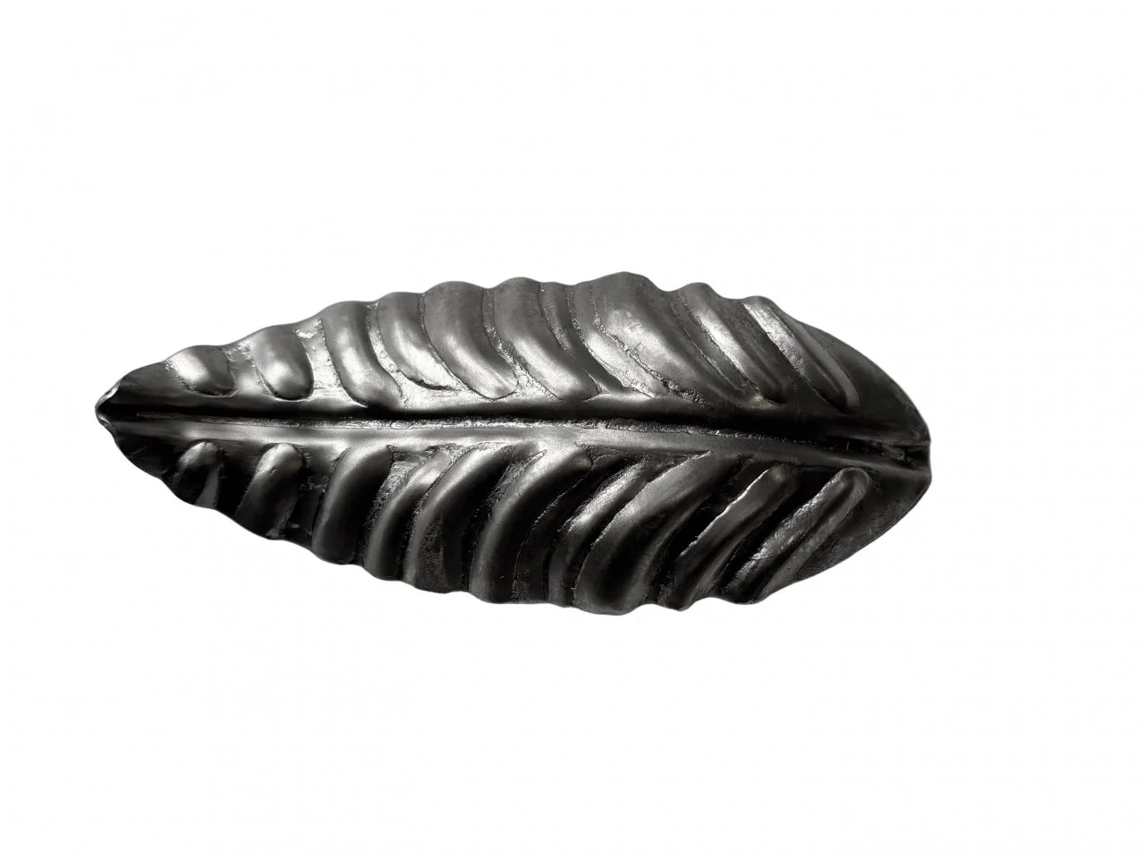 Wyrób kuty: Stalowy liść kuty fala duża 145x60 mm